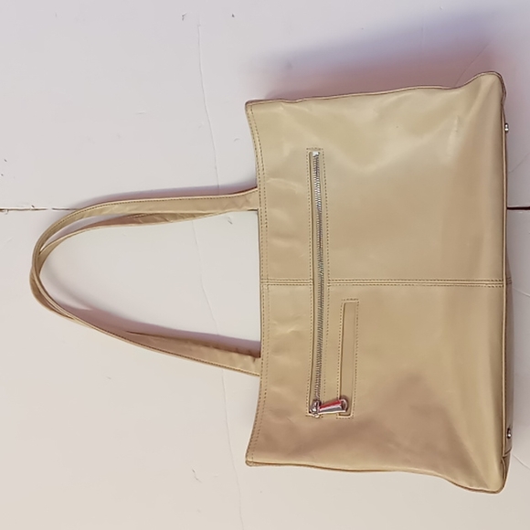 HOBO Handbags - Hobo leather purse